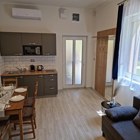 Karinthy Haz Guest House Siofok Luaran gambar