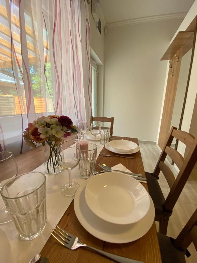 Karinthy Haz Guest House Siofok Luaran gambar